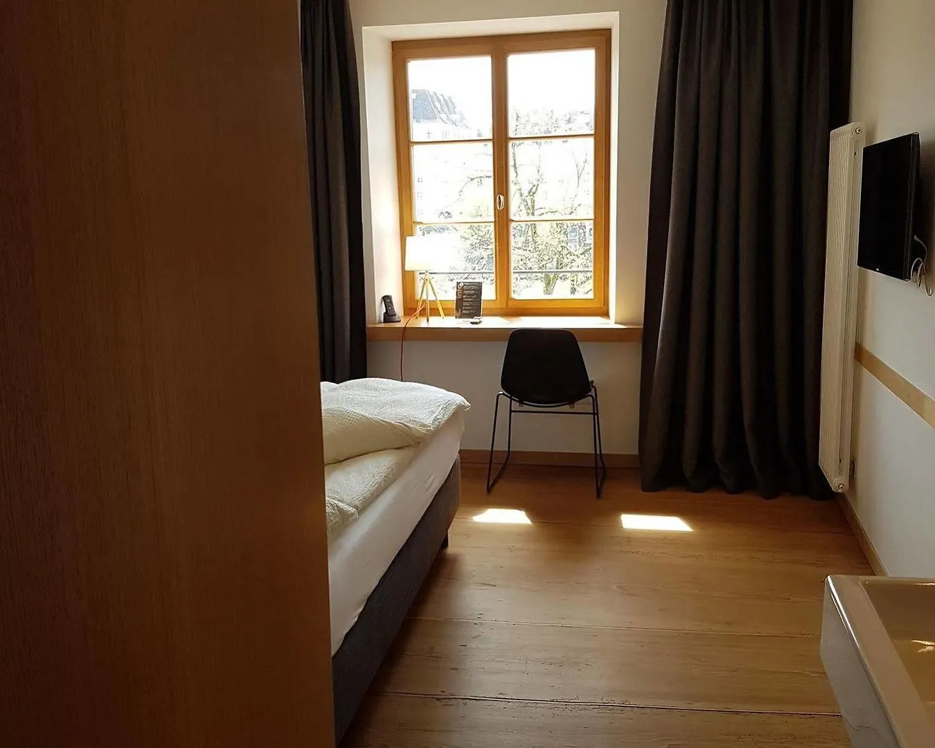 East-West Riverside Hotel Basel
